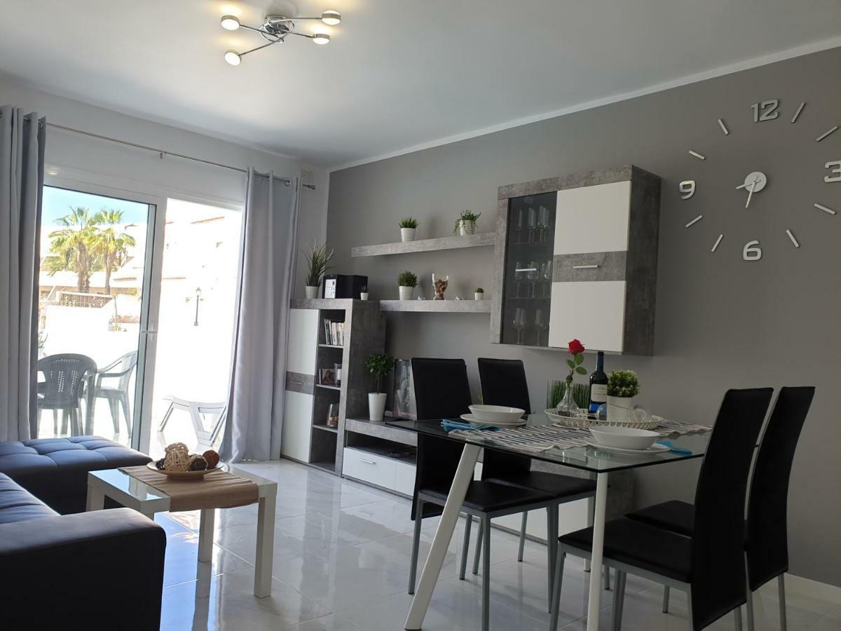 Casa Las Flores With Heated Pool, Only 490 Meters To The Beach, Balcony, Wifi Arona  Ngoại thất bức ảnh