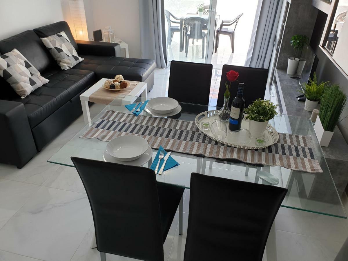 Casa Las Flores With Heated Pool, Only 490 Meters To The Beach, Balcony, Wifi Arona  Ngoại thất bức ảnh